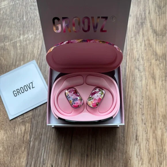 Groovez Plus Pink Wireless Earbuds - Picture 4 of 5
